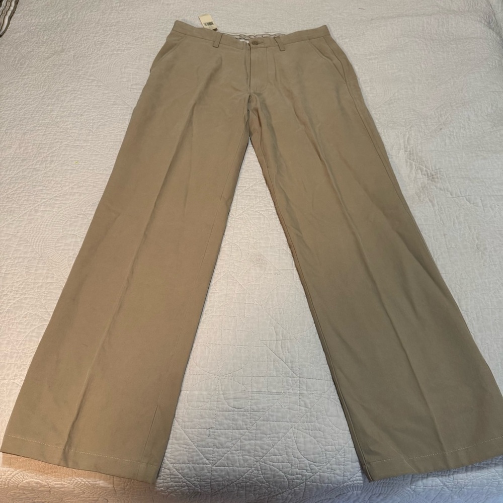Saltaire Silk Golf Men’s Beige Chino Pants